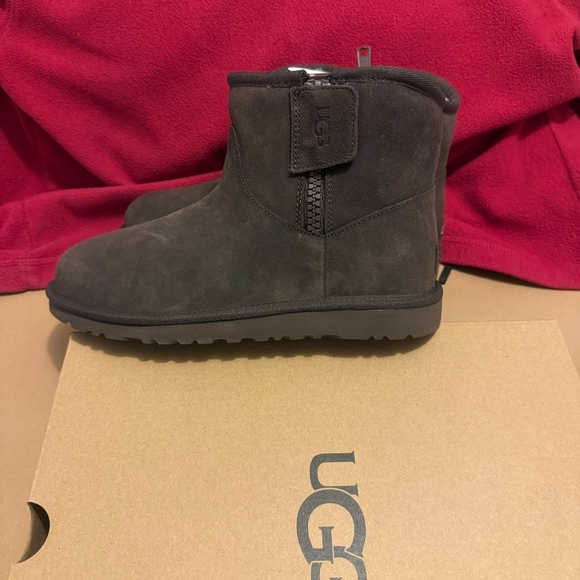UGG Adri classic mini - Picture 9 of 12